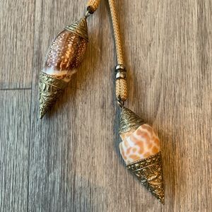 Unique seashell tie necklace